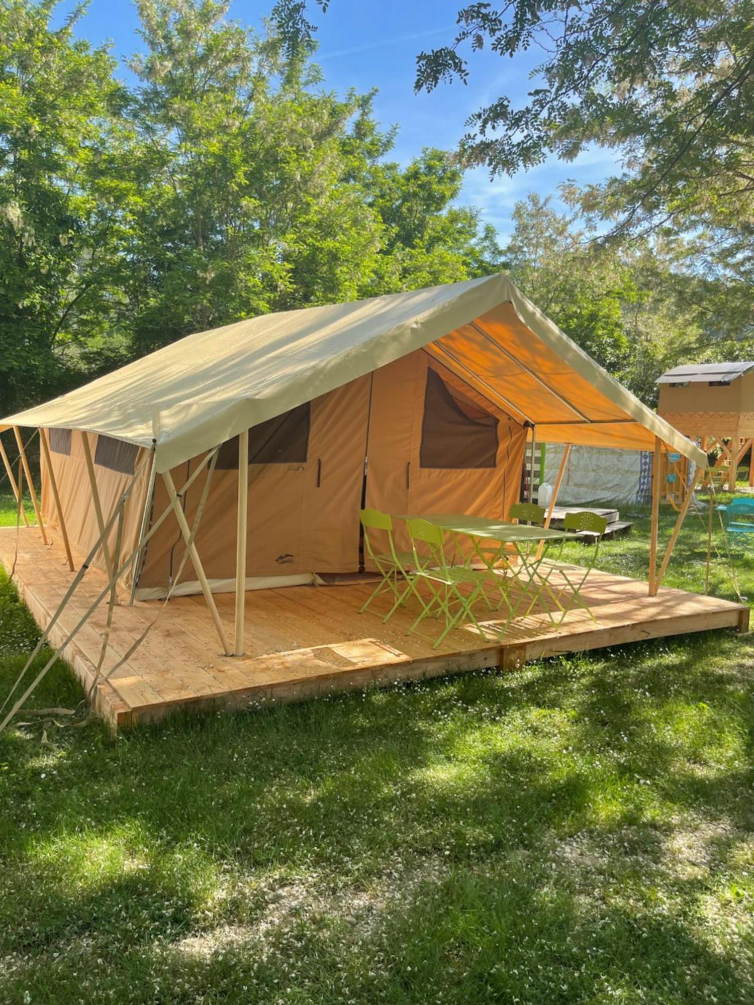 Camping Paradis Family Des Issoux Lalevade-dʼArdèche Eksteriør bilde